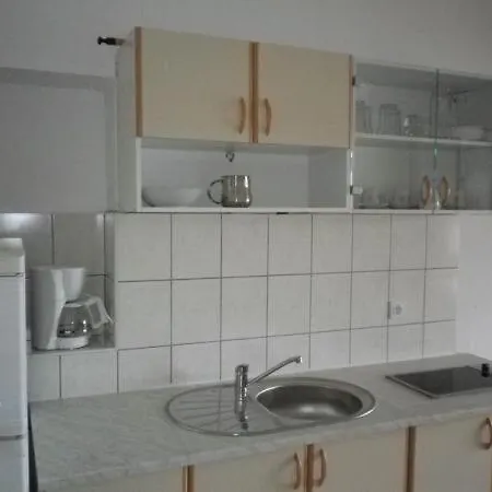 Apartmentsin With Air Condition, Wifi 4650-1 -2 Апартаменты *