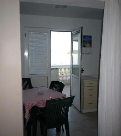 Apartmentsin With Air Condition, Wifi 4650-1 -2 Daire Pašman