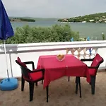 Apartmentsin With Air Condition, Wifi 4650-1 -2 * Pašman