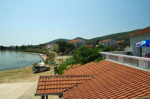 Apartmentsin With Air Condition, Wifi 4650-1 -2