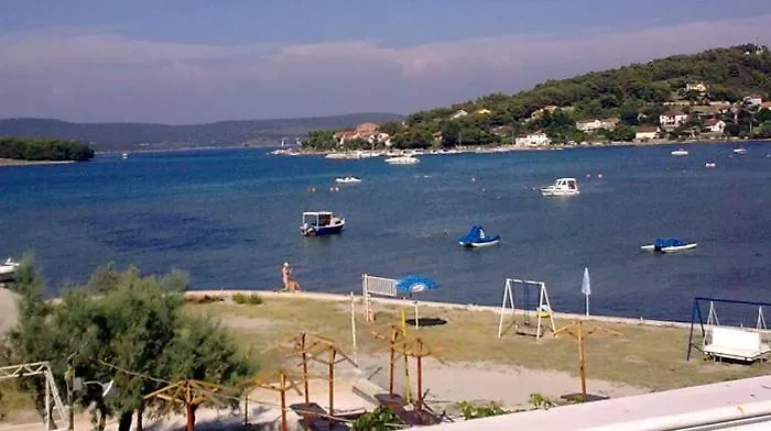 Lägenhet Apartmentsin With Air Condition, Wifi 4650-1 -2