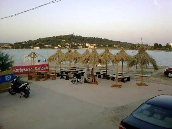 Lägenhet Apartmentsin With Air Condition, Wifi 4650-1 -2 Pašman