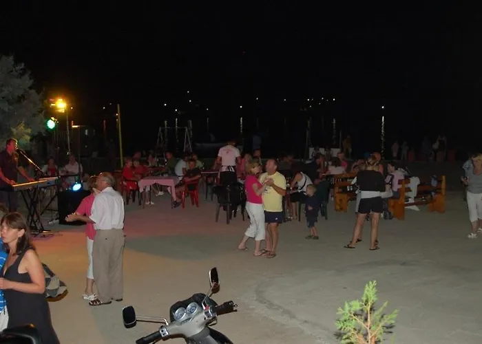 Lägenhet Apartmentsin With Air Condition, Wifi 4650-1 -2 *