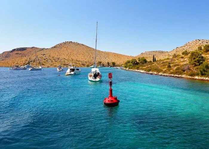 Apartmentsin With Air Condition, Wifi 4650-1 -2