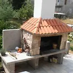 Apartmentsin With Air Condition, Wifi 4650-1 -2 Apartman *